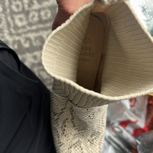 Python booties size 6.5 NEW - Picture 6 of 6